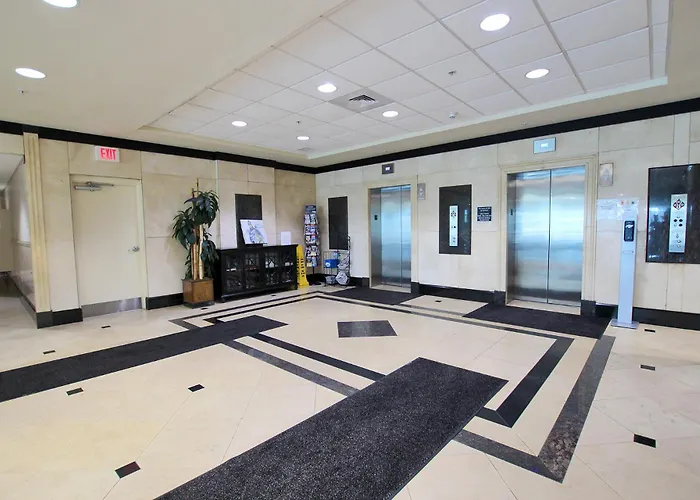 Apartment Crystal Tower 1908 By Youngs Suncoast *